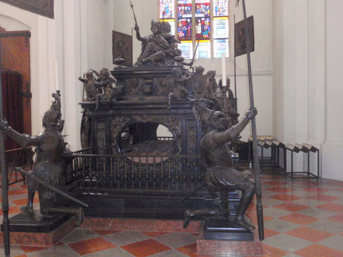 Tomb monument of Emperor Louis IV.
